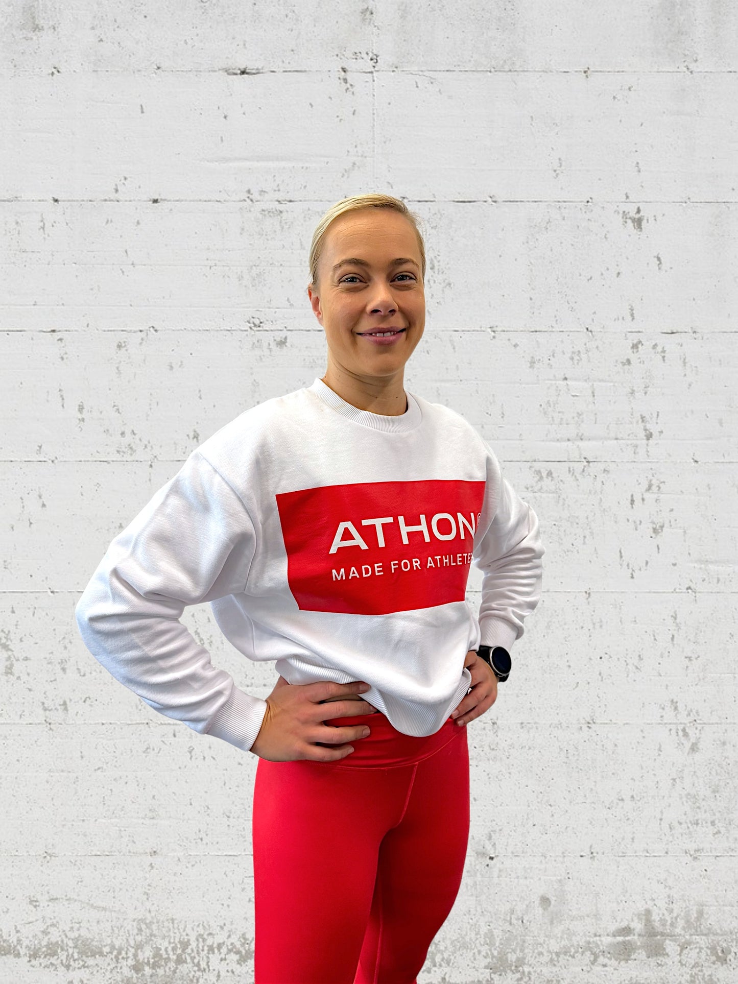 ATHON Women's Cropped Crewneck Sweatshirt – Made for Athletes